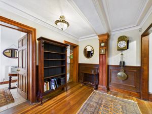 Photo 8- click for photo gallery